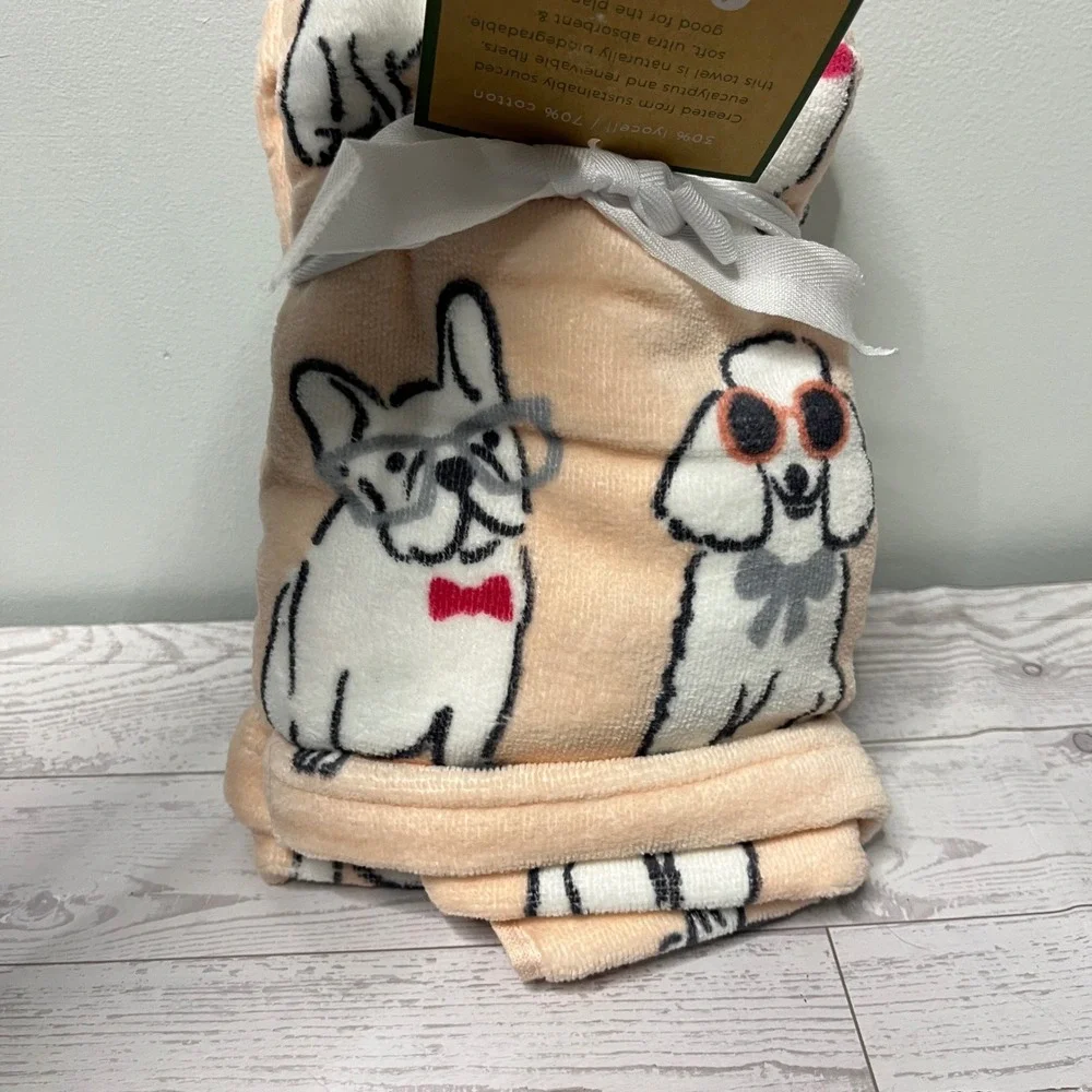 Deborah‎ Connolly Designs Dog Print Hand Towel Peach Lyocell Cotton Blend NEW